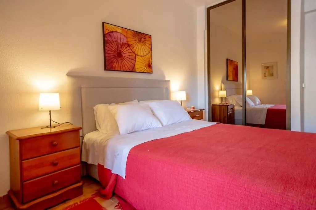 Cozy Apartment Near The Beach 포티마오 0*,  포르투갈
